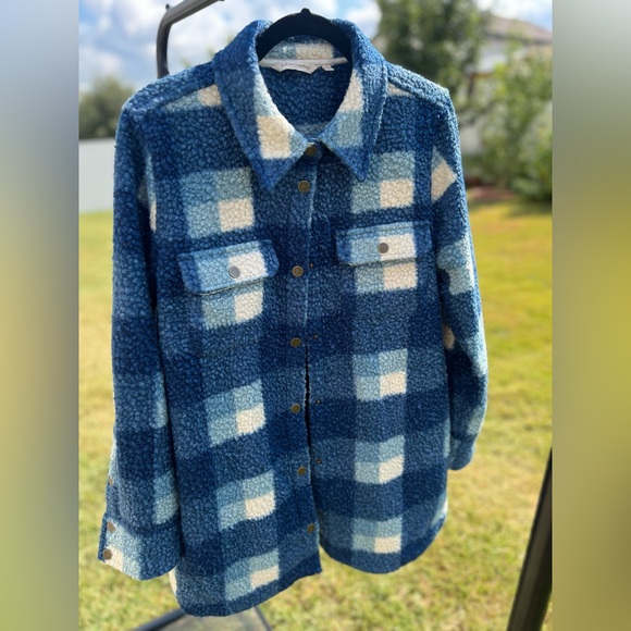 Soft Surroundings Jackets & Blazers - Soft surroundings blue plaid dealto shacket with pockets size medium